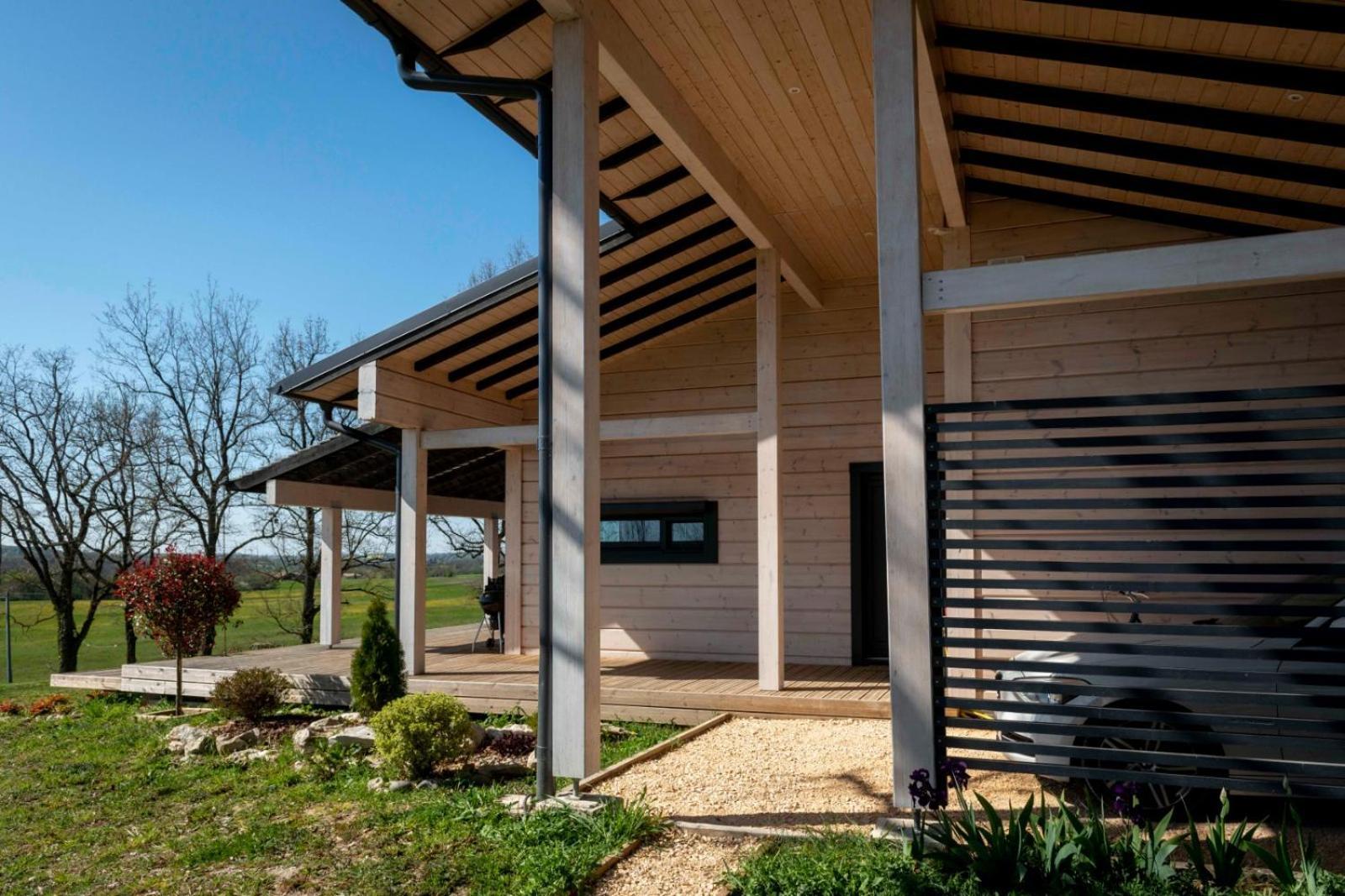 Maison Ecologique De Qualite Superieure Монфланкен Екстер'єр фото